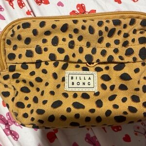 Billabong Tan and Black Patterned Pouch